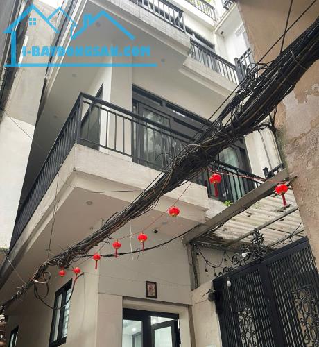 HÀNG HIẾM NGUYỄN THÁI HỌC – BA ĐÌNH, KHÔNG CÓ CĂN THỨ 2, CÁCH 1 NHÀ RA PHỐ, LÔ GÓC 12.3TỶ