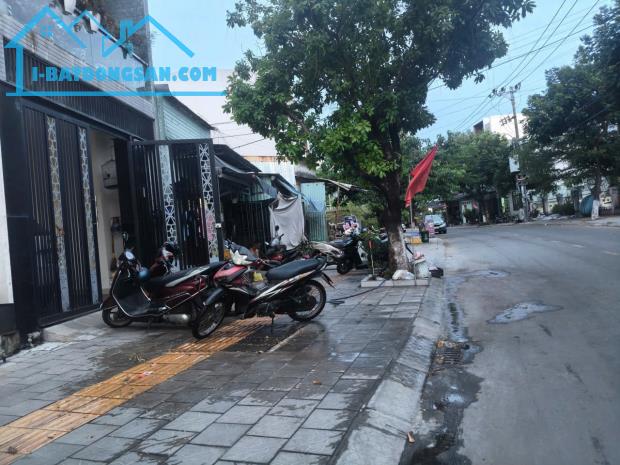 Продаётся дом, 126 м², Sơn Trà