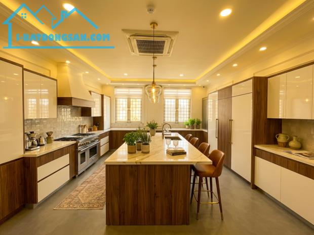 BÁN NHÀ MẶT PHỐ THƯỢNG ĐÌNH, VỈA HÈ RỘNG, KINH DOANH ĐỈNH DT 57m² x4T, CHỈ 21 TỶ. HIẾM!