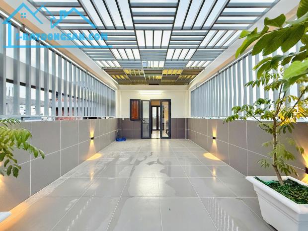Mặt tiền kinh doanh đường Lê Hòng Phong quận 10 nhà 4 lầu tiện ở liền