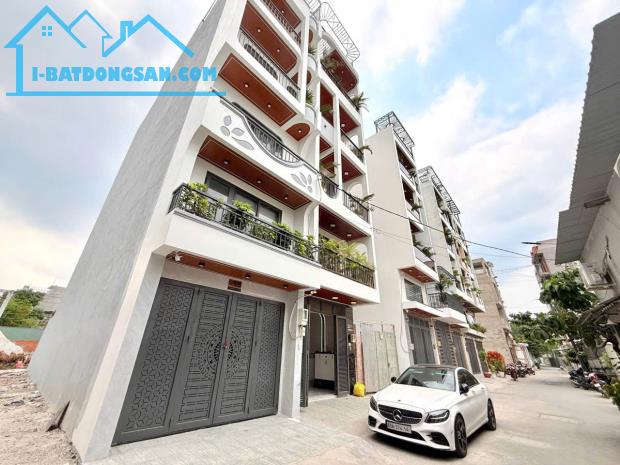 NHÀ MỚI ĐẸP – 5 TẦNG - FULL NỘI THẤT – CHỈ 8.5 TỶ - 95m2 - TCH 18A - TRUNG MỸ TÂY - Q12