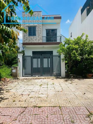 VỊ TRÍ NHÀ SÁNG ĐẸP GẦN TRƯỜNG CẤP 1,2 Bán Nhà 1 Trệt 1 Lầu Mới Đẹp - ĐS 8 - TTVH Tây Đô