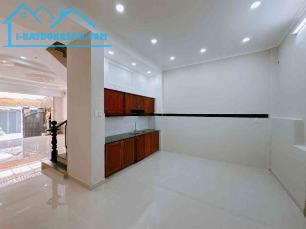 Bán Nhà Gần Lotte Khu Kiều Đàm, Xe Hơi Trong Nhà, Ngang 5M. Giá 12.8 Tỷ