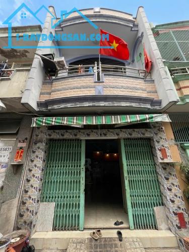 TÂN HÒA ĐÔNG SÁT QUẬN 6 - 48M2 (4 X 12) - 2 TẦNG ĐÚC - HẺM XE HƠI - CHỈ 5.1 TỶ