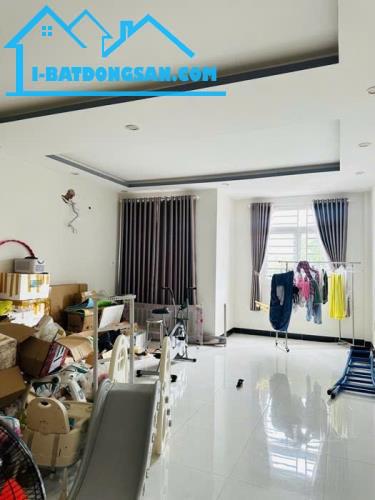 GIẢM 700TR MẶT TIỀN AN DƯƠNG VƯƠNG--72M2-3 TẦNG --GIÁ :7.3 TỶ (TL)