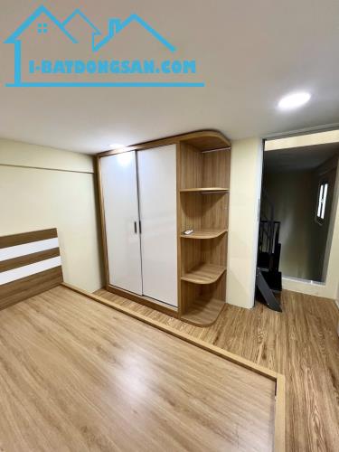 Bán gấp nhà 3 tầng BTCT khu VIP Tân Thành, HXH 4m thông Âu Cơ, ở ngay, chỉ 3.5 tỷ. Hiếm có