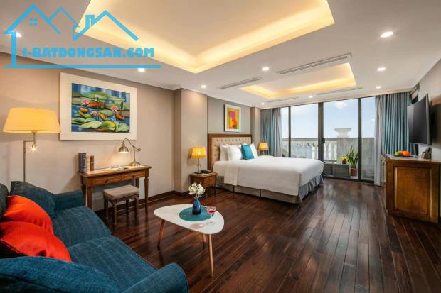 BÁN KHÁCH SẠN VIP TẠI BẢO KHÁNH - PHỐ CỔ HOÀN KIẾM, DT 132M2, GIÁ CHÀO 420 TỶ