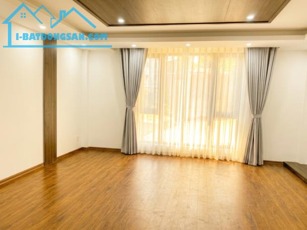 BÁN GẤP NHÀ MẶT PHỐ KHƯƠNG ĐÌNH VỊ TRÍ HIẾM, VỈA HÈ RỘNG, KD ĐỈNH, DT 74m2² x4T, CHỈ 26 TỶ