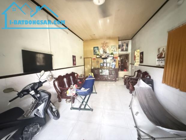 HỂM XE HƠI - TAM PHÚ - 121M2 - CHỈ HƠN 5 TỶ