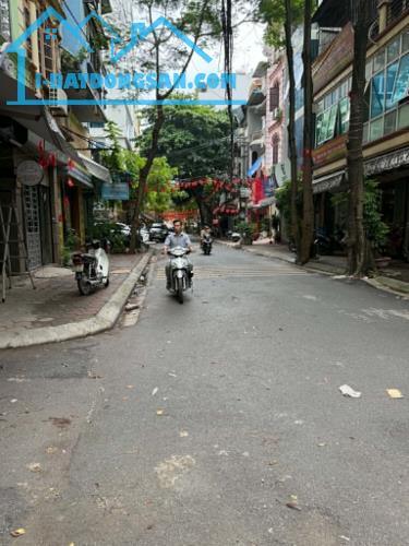 Bán Nhà P/Lô Ô Tô Tránh Phố Kim Đồng 60m2-7T MT4,8m 2 Thoáng 29,5 Tỷ Kim Đồng.