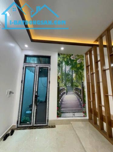 Bán nhà 2 tầng diện tích rộng 49m2 ngõ yên tĩnh Miếu Hai Xã giá 2,45 tỷ