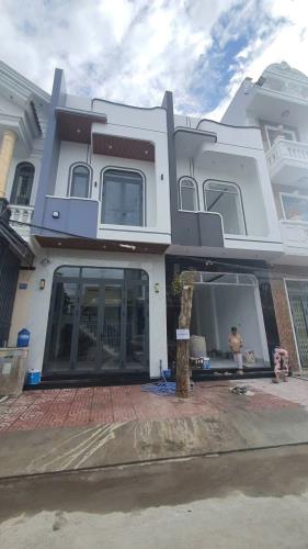 NHÀ MỚI 100% – THIẾT KẾ HIỆN ĐẠI TẠI KDC PHÚ AN