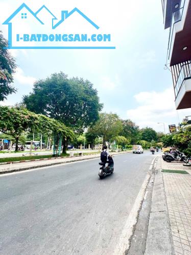 NHÀ TO NHÀ BÉ MIỄN ĐẸP LÀ ĐƯỢC2P QUA TÂN PHÚ,2 TẦNG,2PN,TẶNG NỘI THẤT. GIÁ NHỈNH 5 TỶ