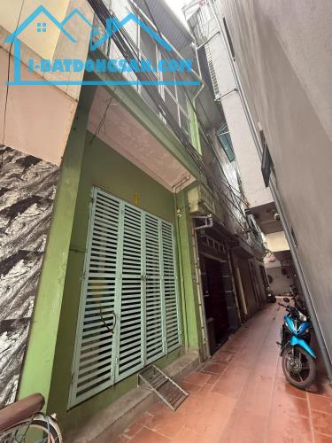 Nhà 3 tầng Trâu Quỳ ngay gân trường Nông Nghiệp giá 5.5 tỷ