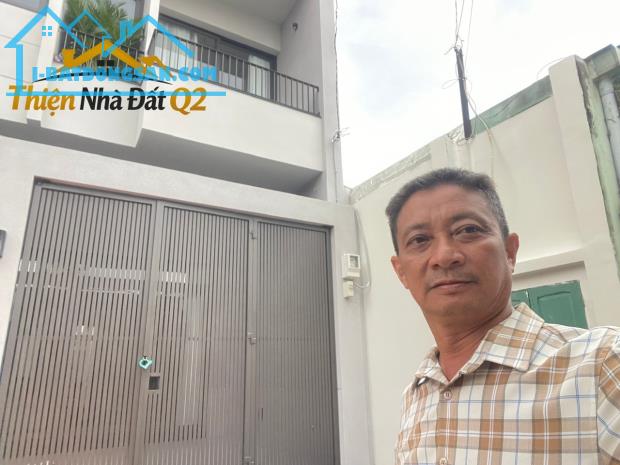 NHÀ 3 TẦNG MỚI TINH – FULL NỘI THẤT XỊN – NGANG 5.1M – BÌNH TRƯNG TÂY Q2