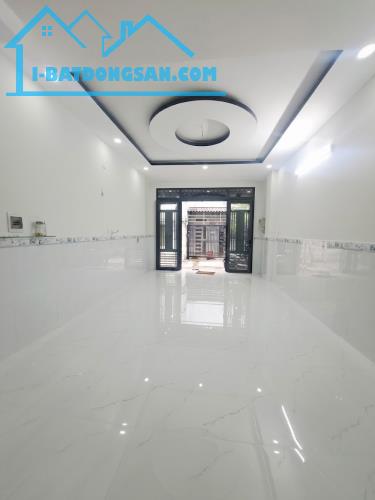 NHÀ ĐÚC 2 TẦNG ĐƯỜNG SỐ 8 GẦN LIÊN KHU 5-6- 40M2 (4x10)- HẺM XE HƠI- SỔ RIÊNG. CHỈ 3 TỶ XX