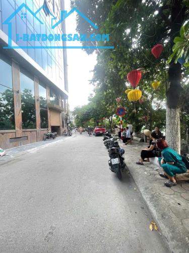 🚨 DỪNG LƯỚT! NHÀ THANG MÁY VIEW HỒ PHƯƠNG MAI CHỈ 9.4 TỶ – HÀNG HIẾM KHÔNG CÓ CĂN THỨ HAI