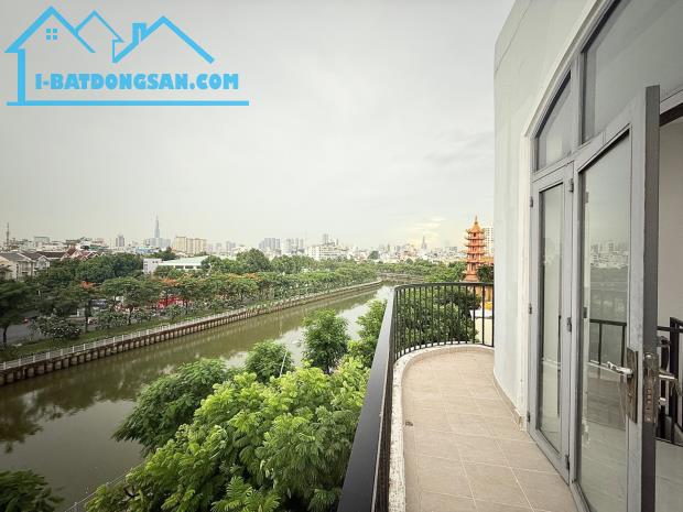 Bán Nhà Mặt Tiền Hoàng Sa - 6 Tầng, Lô Góc Ngang 5m ~ 40M2 Chỉ 13,5 Tỷ.