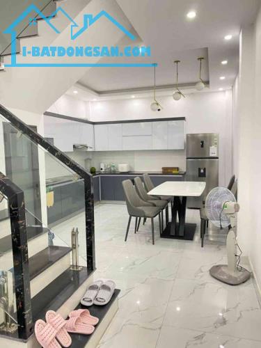 Bán Nhà Ngõ 46 Lạch Tray Thông Hàng Kênh - 49m² x 4 Tầng - Lô Góc 2 Mặt Thoáng Kinh Doanh