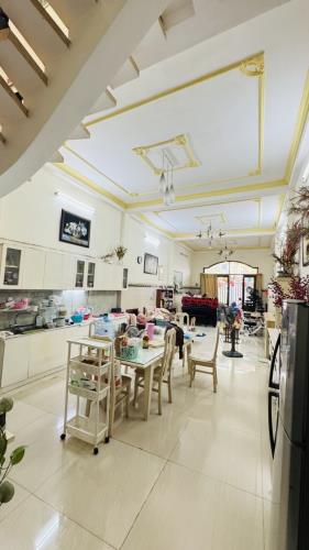 KẾ QUẬN 11 HẺM 6M XE HƠI THÔNG 106M 3 TẦNG 4PN SÂN THƯỢNG CHỈ 13 TỶ