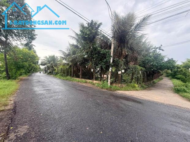 Đất mặt tiền Huyện Lộ 90A, gần Quảng Trường, Tp Mỹ Tho