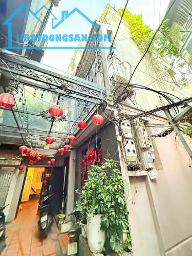 Bán nhà Phố Minh Khai 2 Bà Trưng 232m2-5T MT8m Lô Góc Ko Quy Hoạch 48 Tỷ Minh Khai.