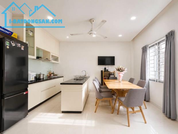 CĂN GÓC 2 MT VỊ TRÍ ĐẸP - 92m2 PHỐ THỜI TRANG TRẦN QUANG DIỆU - 4 TẦNG KIÊN CỐ