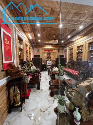 Bán căn nhà 5 tầng (60m²) sở hữu vị trí đắc địa chỉ 10 tỷ ở Lê Hồng Phong Hải Phòng