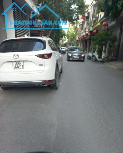 BÁN NHÀ 5 TẦNG ĐƯỜNG Ô TÔ THÔNG RỘNG, RẤT GẦN MẶT PHỐ NGUYỄN CẢNH DỊ - HOÀNG MAI.