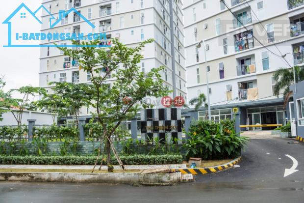 Bán căn hộ Thủ Thiêm SKy, đường Nguyễn Văn Hưởng, P. Thảo Điền, Quận 2: Giá: 4,5 tỷ