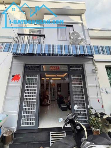 CẦN BÁN GẤP NHÀ GIA HOÀ DỌN VÀO Ở NGAY - SHR - 965 TR