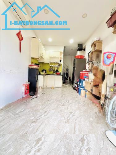 Nhà Tân Kỳ Tân Quý, 2 tầng mới, gần ĐH Công Thương, sát hẻm xe hơi, đủ tiện ích chỉ 3.X tỷ