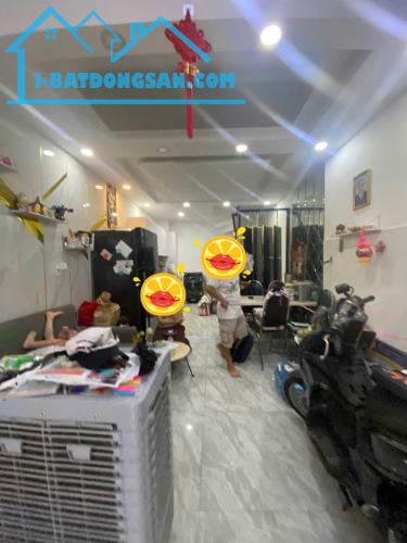 🌈 NHÀ MỚI VÀO Ở NGAY QUẬN 5-HẺM BA GÁC 4TẦNG 5 PN SHR–HOÀN CÔNG CHỈ 6.99 TỶ TL