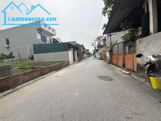 THƯ LÂM BÁN GẤP LÔ ĐẤT ĐẸP TẠI LỖ GIAO - NHỈNH 3 TỶ, DỄ XÂY, Ô TÔ VÀO TẬN NƠI!