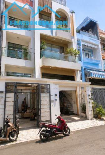 NHƯ MẶT TIỀN GẦN KHU CƯ XÁ VIP QUẬN 10 - ĐƯỜNG 8M THÔNG - 2 MẶT HẺM CÓ GIẾNG TRỜI SÁNG