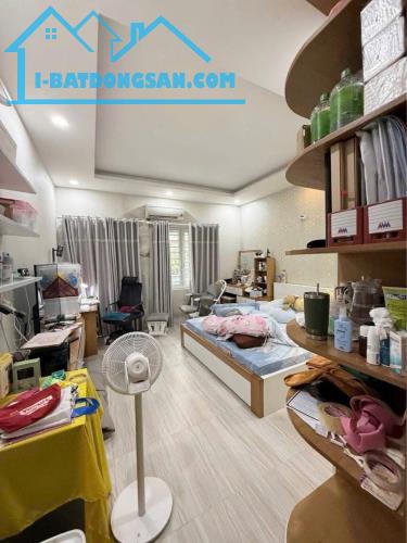 Giảm 500 triệu, bán gấp nhà 3 tầng gần Gò Xoài, 80m², hẻm 5m thông, giáp Tân Phú, 5.x tỷ.