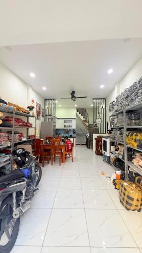 TÂN KỲ TÂN QUÝ- NHÀ ĐẸP 2 TẦNG 45M2 (4.1x11)- HẺM Ô TÔ THÔNG KINH DOANH ĐỈNH. CHỈ HƠN 5 TỶ