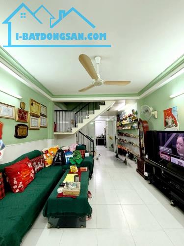 Bán nhà Tân Hòa Đông 46m2 3 tầng chỉ 5 tỷ nhỉnh hẻm thông sát mặt tiền (N_Q68)