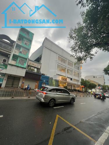 🔥MẶT TIỀN TRẦN HƯNG ĐẠO(đọan 2 chiều)Q5, 5TẦNG SÂN THƯỢNG, GIÁ ĐẦU TƯ CHỈ 29 TỶ 🔥