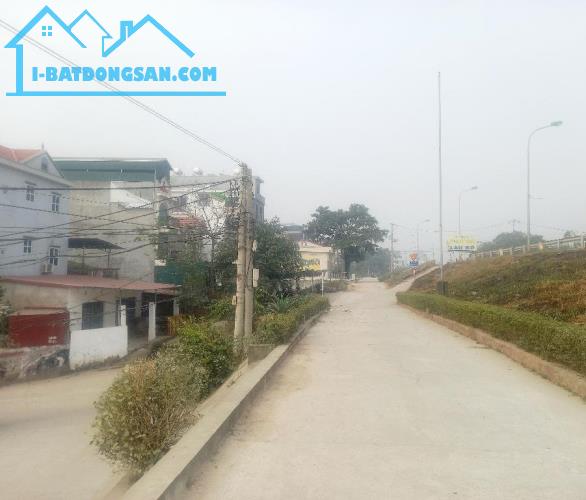 ĐẤT ĐẸP MẶT ĐÊ LIÊN MẠC - VIEW ĐẠI LỘ SÔNG HỒNG THOÁNG MÁT.