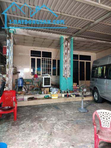 Bán nhà mặt tiền Bùi Thị Lùng ,Hóc Môn DTx604m2 . Giá chỉ 21 tỷ (TL)