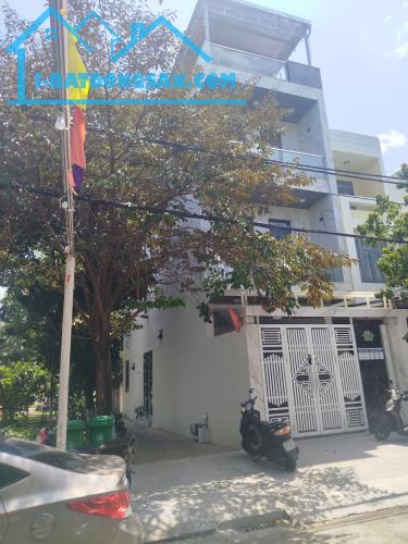 GIÁM SỐC 3 TỶ BÁN GẤP CĂN NHÀ 4 TẦNG LÔ GÓC KHU MỸ AN_NGŨ HÀNH SƠN_GIÁP SÔNG HÀN_GẦN BIỂN