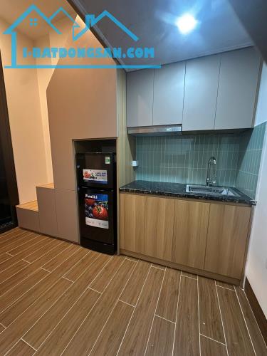 Bán tòa CHDV Hồ Tùng Mậu thang máy pccc đầy đủ 65m*7T, 15pkk, DT 80tr/th giá 20 tỷ!