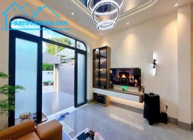 💥Nhà Phố có GPXD HOÀN CÔNG ngay Cổng 11 - Phước Tân, TP.Đồng Nai - Tặng Full Nội Thất 100
