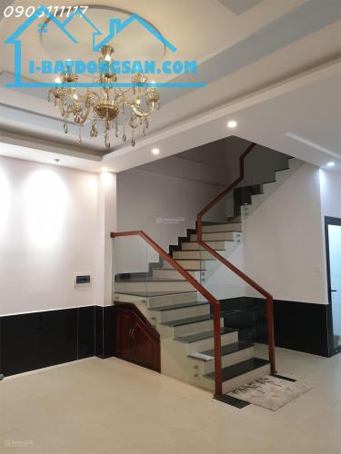 Bán nhà mới xây dự án HUD 9 Nhơn Trạch, diện tích 6x19.5m 1T - 2L, đang cho thuê 14 tr/th