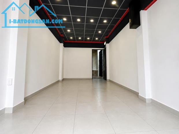 Vị Trí Kinh Doanh - Sát Mặt Tiền Nguyễn Trãi Q.5 Xe Hơi Ngủ Nhà - 38m² x 5 Tầng - 13 Tỷ