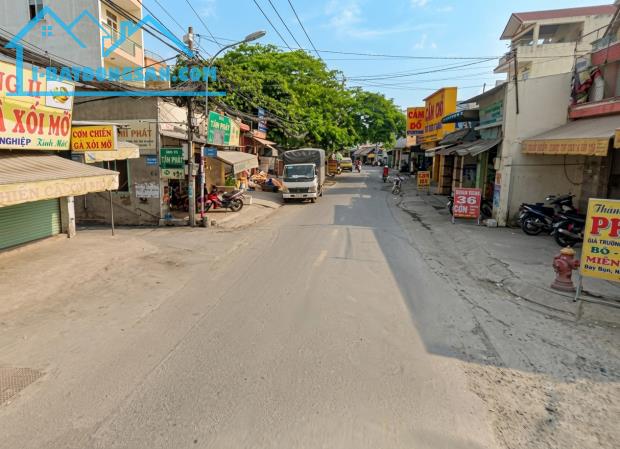 [L2699] Mặt Tiền Kinh Doanh Sát Chợ Lạc Quang 214m2 Khí Chất - Giá 22.x Tỷ