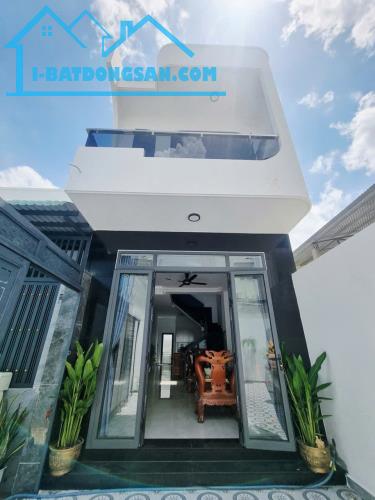 Bán nhà MỚI, ĐẸP- HIỆP THÀNH 17, Q12-4*23M -92m2- 2 tầng-TẶNG FULL NỘI THẤT- CHỈ 4TY950