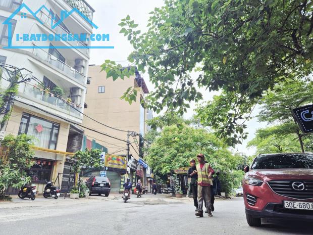 HIẾM, NGÕ 205 XUÂN ĐỈNH, BẮC TỪ LIÊM-PHÂN LÔ-KD: 52M X5T, MT4M, GIÁ 15,2 TỶ.