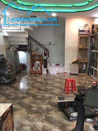 💥TRƯỜNG THỌ- NHÀ MT -💰7.6tỷ- 4 TẤM ĐÚC 📐DT 68m, ngang 5.5m - Ở & Kinh doanh